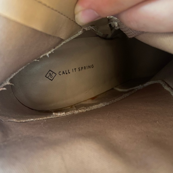 🌸 Call it Spring 🌸 patent nude chunky heels - Picture 4 of 12